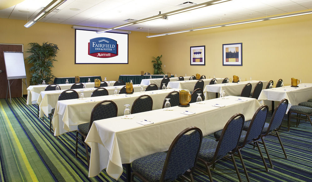 Fairfield Inn & Suites By Marriott Cleveland Beachwood Exterior photo